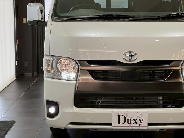 ハイエースバン ロングスーパーGL ダークプライムS デジタルインナーミラー AC100Vコンセント LEDライト 20周年スカッフプレート リアヒーター トヨタセーフティーセンス 両側電動スライドドア パノラミックビューモニター オートハイビーム(16枚目)