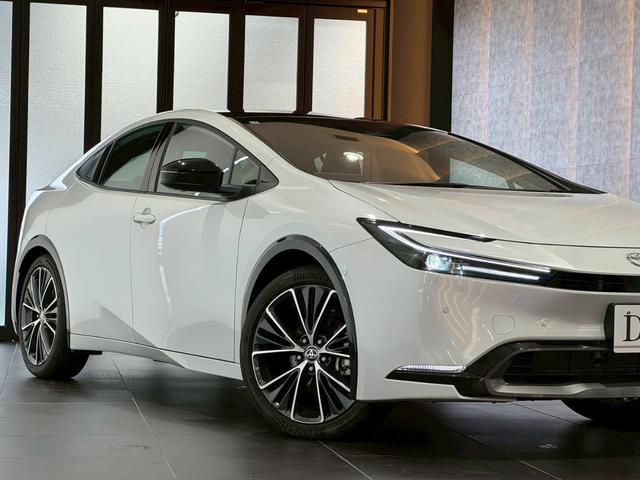 プリウス Z パノラマルーフ デジタルインナーミラー ドライブレコーダー前後 ワイヤレス充電 パノラミックビューモニター ブラインドスポットモニター アドバンストパーク ナビ フルTV ETC2.0 純正19AW(5枚目)