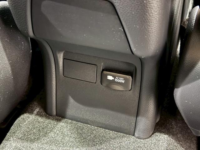 プリウス Z パノラマルーフ デジタルインナーミラー ドライブレコーダー前後 ワイヤレス充電 パノラミックビューモニター ブラインドスポットモニター アドバンストパーク ナビ フルTV ETC2.0 純正19AW(40枚目)