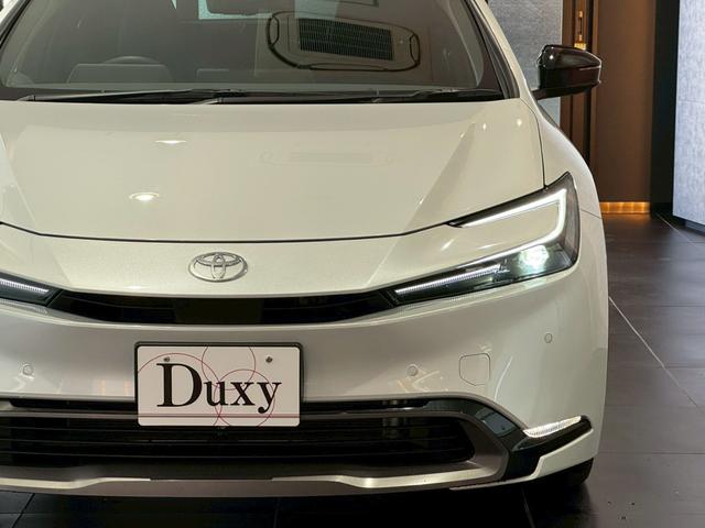 プリウス Ｚ　パノラマルーフ　デジタルインナーミラー　パノラミックビューモニター　ブラインドスポットモニター　ＰＨＥＶ用ホイール　シートヒーター　シートクーラー　ビルトインＥＴＣ　自動駐車アシスト　液晶メーター（23枚目）