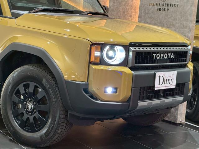 ランドクルーザー２５０ ＺＸファーストエディション　ＪＢＬサウンド　ムーンルーフ　パノラミックビューモニター　ルーフレール　デジタルインナーミラー　丸目ヘッドライト　ビルトインＥＴＣ　ＨＤＭＩ端子　１２．３インチワイドディスプレイ　ドリンクホルダー（5枚目）