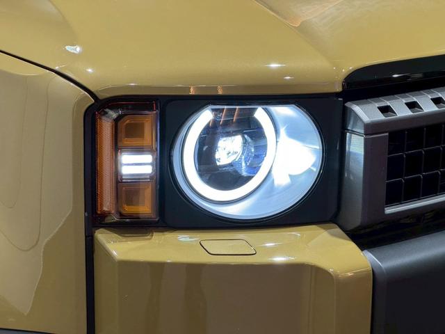 ランドクルーザー２５０ ＺＸファーストエディション　ＪＢＬサウンド　ムーンルーフ　パノラミックビューモニター　ルーフレール　デジタルインナーミラー　丸目ヘッドライト　ビルトインＥＴＣ　ＨＤＭＩ端子　１２．３インチワイドディスプレイ　ドリンクホルダー（13枚目）