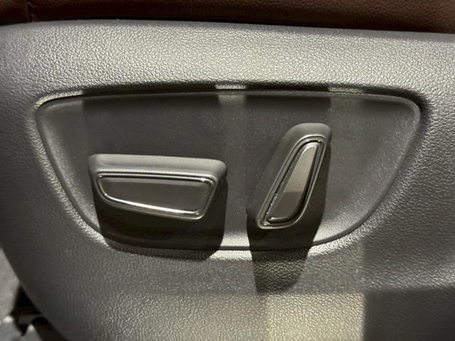 ランドクルーザー２５０ ＺＸファーストエディション　ＪＢＬサウンド　ムーンルーフ　パノラミックビューモニター　ルーフレール　デジタルインナーミラー　丸目ヘッドライト　ビルトインＥＴＣ　ＨＤＭＩ端子　１２．３インチワイドディスプレイ　ドリンクホルダー（45枚目）