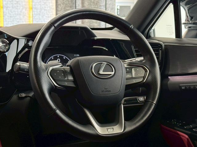 ＮＸ ＮＸ３５０ｈ　Ｆスポーツ　ＴＲＤエアロ　パノラマルーフ　オレンジキャリパー　デジタルミラー　後席シートヒーター　チームメイト　全方位カメラ　ドラレコ　１４型ＤＡ　ナビ　フルＴＶ　ＢＳＭ　ＨＵＤ　ＥＴＣ２．０　２０ＡＷ　内装赤革（52枚目）