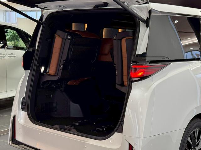 ヴェルファイアハイブリッド Ｚ　プレミア　デジタルインナーミラー　左右独立サンルーフ　１３．２インチ有機ＥＬ後席モニター　パノラミックビューモニター　茶色内装　ビルトインＥＴＣ　ドライブレコーダー　ＨＤＭＩ　シートヒーター　シートクーラー（32枚目）