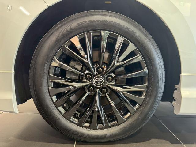 ヴェルファイアハイブリッド Ｚ　プレミア　モデリスタエアロ　デジタルインナーミラー　１２．１型フリップダウンモニター　スペアタイヤ　左右独立ムーンルーフ　１４型ディスプレイオーディオ　ナビ　フルセグＴＶ　ＨＵＤ　ＢＳＭ　ＥＴＣ２．０　内装茶色（12枚目）