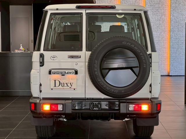 ランドクルーザー７０ ＡＸ　純正７型ナビ　フルセグＴＶ　Ｂｌｕｅｔｏｏｔｈオーディオ　バックカメラ　ＥＴＣ　ＬＥＤヘッドライト　ＩＳＯフィックス　デフロック　マニュアルエアコン　クルーズコントロール　リアフィルム　１６インチＡＷ（27枚目）