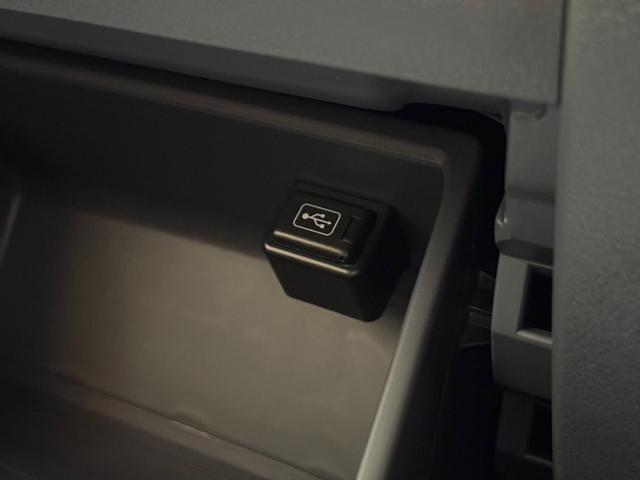 ランドクルーザー７０ ＡＸ　純正７型ナビ　フルセグＴＶ　Ｂｌｕｅｔｏｏｔｈオーディオ　バックカメラ　ＥＴＣ　ＬＥＤヘッドライト　ＩＳＯフィックス　デフロック　マニュアルエアコン　クルーズコントロール　リアフィルム　１６インチＡＷ（69枚目）