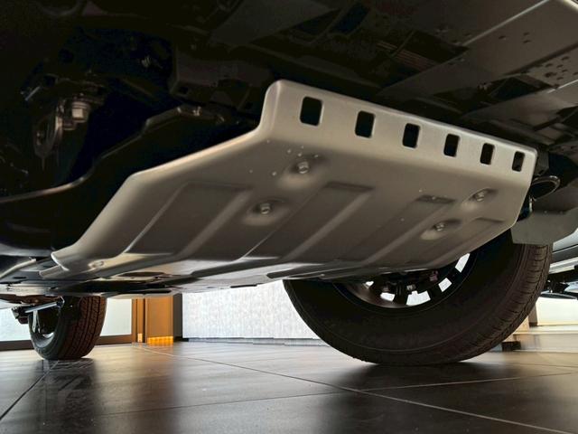 ランドクルーザー２５０ ＶＸ　丸目ヘッドライト　モデリスタパッケージ　モデリスタシグネチャーイルミブレードモデリスタリヤスポイラー　モデリスタオーバーフェンダー　ルーフレール　サンルーフ　ビルトインＥＴＣ　トヨタチームメイト（13枚目）