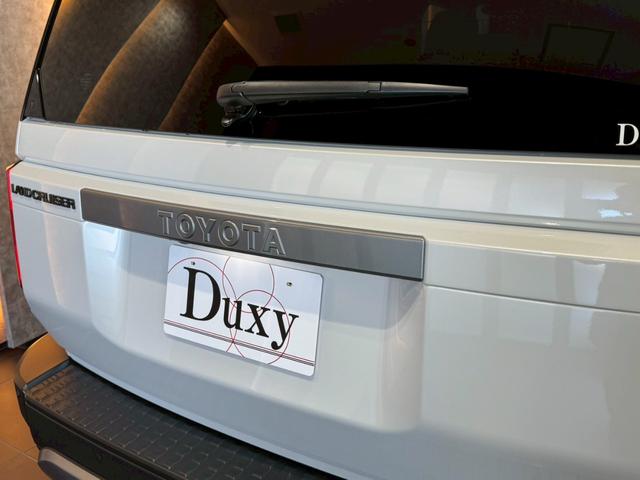 ランドクルーザー２５０ ＶＸ　丸目ヘッドライト　モデリスタパッケージ　モデリスタシグネチャーイルミブレードモデリスタリヤスポイラー　モデリスタオーバーフェンダー　ルーフレール　サンルーフ　ビルトインＥＴＣ　トヨタチームメイト（31枚目）