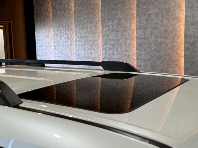 ランドクルーザー２５０ ＶＸ　丸目ヘッドライト　モデリスタパッケージ　モデリスタシグネチャーイルミブレードモデリスタリヤスポイラー　モデリスタオーバーフェンダー　ルーフレール　サンルーフ　ビルトインＥＴＣ　トヨタチームメイト（77枚目）