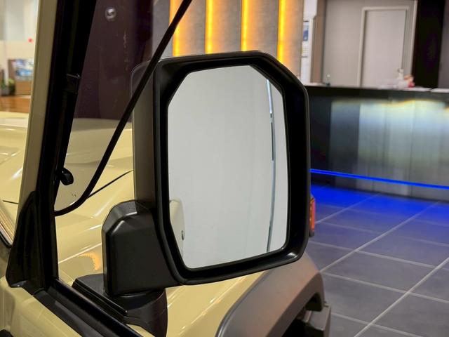 ランドクルーザー７０ ＡＸ　アルパインディスプレイオーディオ　ＨＤＭＩ端子　純正ＥＴＣ　純正バイザー　ＬＥＤヘッドライト　ウッドコンビステアリング　クルーズコントロール　バックカメラ　ヘッドライトレベライザー　アルミホイール（10枚目）