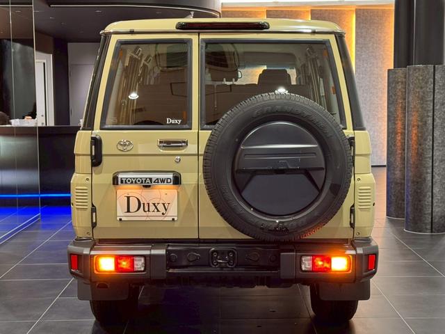 ランドクルーザー７０ ＡＸ　アルパインディスプレイオーディオ　ＨＤＭＩ端子　純正ＥＴＣ　純正バイザー　ＬＥＤヘッドライト　ウッドコンビステアリング　クルーズコントロール　バックカメラ　ヘッドライトレベライザー　アルミホイール（28枚目）