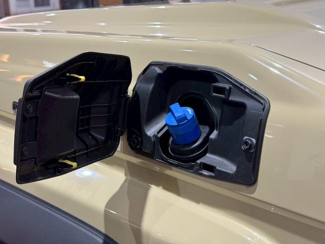 ランドクルーザー７０ ＡＸ　アルパインディスプレイオーディオ　ＨＤＭＩ端子　純正ＥＴＣ　純正バイザー　ＬＥＤヘッドライト　ウッドコンビステアリング　クルーズコントロール　バックカメラ　ヘッドライトレベライザー　アルミホイール（66枚目）