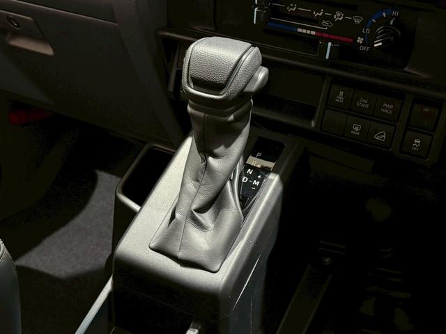 ランドクルーザー７０ ＡＸ　純正７型ナビ　フルセグＴＶ　Ｂｌｕｅｔｏｏｔｈオーディオ　バックカメラ　ＥＴＣ　ＬＥＤヘッドライト　ＩＳＯフィックス　デフロック　マニュアルエアコン　クルーズコントロール　リアフィルム　１６インチＡＷ（59枚目）