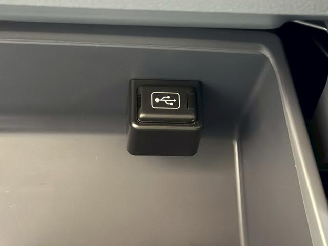 ランドクルーザー７０ ＡＸ　純正７型ナビ　フルセグＴＶ　Ｂｌｕｅｔｏｏｔｈオーディオ　バックカメラ　ＥＴＣ　ＬＥＤヘッドライト　ＩＳＯフィックス　デフロック　マニュアルエアコン　クルーズコントロール　リアフィルム　１６インチＡＷ（73枚目）