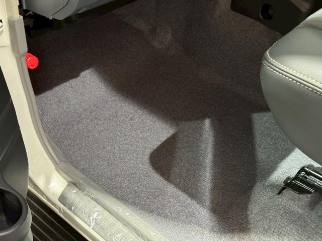 ランドクルーザー７０ ＡＸ　純正７型ナビ　フルセグＴＶ　Ｂｌｕｅｔｏｏｔｈオーディオ　バックカメラ　ＥＴＣ　ＬＥＤヘッドライト　ＩＳＯフィックス　デフロック　マニュアルエアコン　クルーズコントロール　リアフィルム　１６インチＡＷ（78枚目）