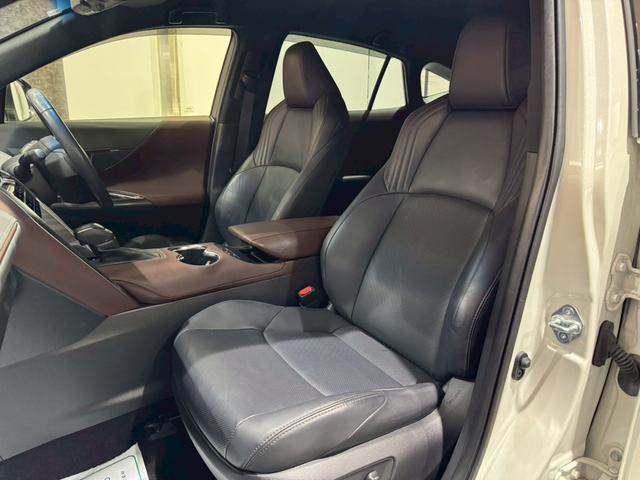 ハリアーハイブリッド Ｚ　レザーパッケージ　デジタルミラー　ＪＢＬサウンド　ビルトインＥＴＣ　ステアリングヒーター　シートヒーター　シートクーラー　ＴＶキャンセラー　ＡＣ１００Ｖ　ヘッドアップディスプレイ　パノラミックビュー　ブラインドスポット（44枚目）