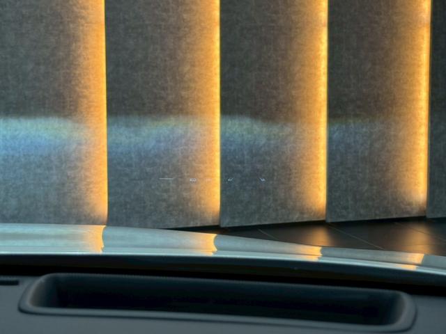 ハリアーハイブリッド Ｚ　レザーパッケージ　デジタルミラー　ＪＢＬサウンド　ビルトインＥＴＣ　ステアリングヒーター　シートヒーター　シートクーラー　ＴＶキャンセラー　ＡＣ１００Ｖ　ヘッドアップディスプレイ　パノラミックビュー　ブラインドスポット（58枚目）