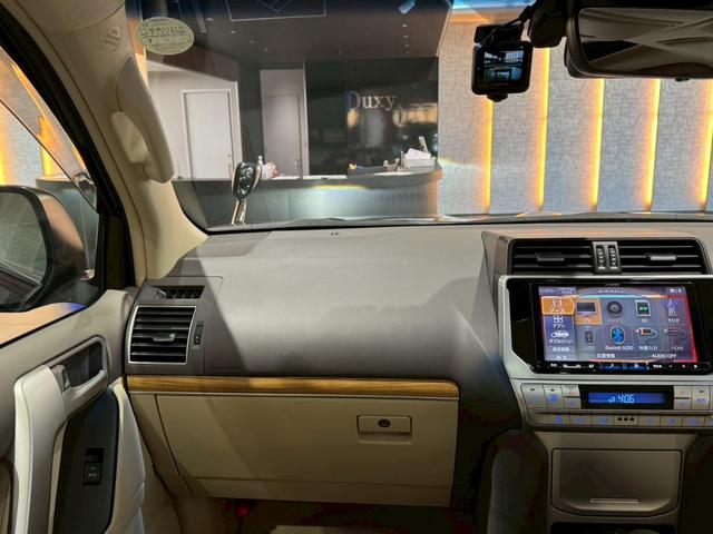 ランドクルーザープラド 　アルパイン９インチナビ　３６０°ドライブレコーダー　サンルーフ　バックカメラ　リアフィルム　ルーフレール　シートヒーター　シートクーラー　純正バイザー　レーダークルーズコントロール　純正ホイール（54枚目）