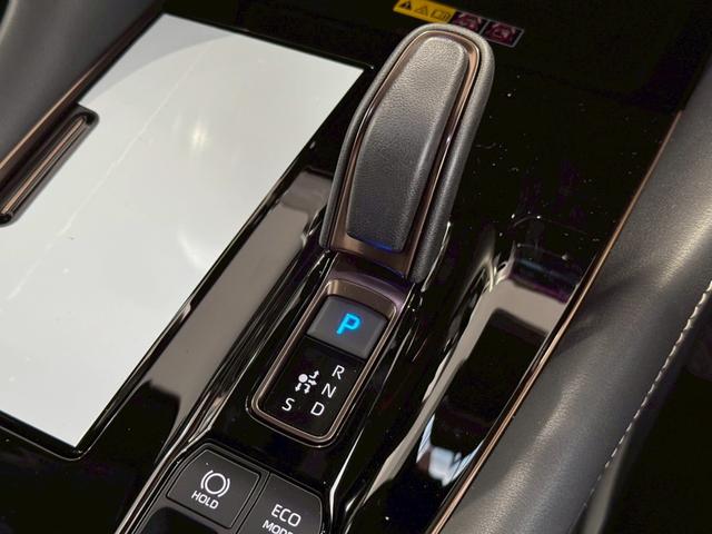 アルファードハイブリッド Z ユニバーサルステップ 後席モニター トヨタチームメイト ビルトインETC ドライブレコーダー サンルーフ デジタルインナーミラー AC100Vコンセント 置くだけ充電 パノラミックビューモニター(68枚目)