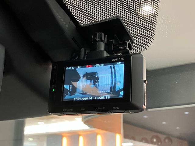 アルファードハイブリッド Z ユニバーサルステップ 後席モニター トヨタチームメイト ビルトインETC ドライブレコーダー サンルーフ デジタルインナーミラー AC100Vコンセント 置くだけ充電 パノラミックビューモニター(77枚目)