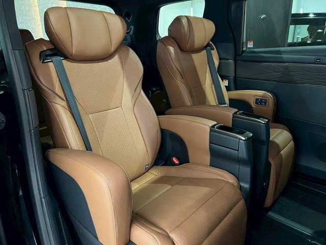 ヴェルファイアハイブリッド Z プレミア 内装茶革 モデリスタエアロ 13.2型後席モニター デジタルミラー スペアタイヤ 左右独立ムーンルーフ トヨタチームメイト 置くだけ充電 パノラミックビュー HDMI端子 HUD BSM ETC2.0(49枚目)