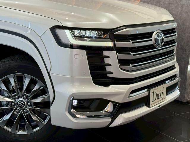 ランドクルーザー ZX 改良後モデル モデリスタエアロ リアエンターテインメント クールBOX 電動デフロック 寒冷地仕様 トノカバー ルーフレール JBLサウンドシステム ステアリングヒーター 純正ディスプレイオーディオ(12枚目)