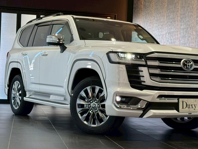 ランドクルーザー ZX 改良後モデル モデリスタエアロ リアエンターテインメント クールBOX 電動デフロック 寒冷地仕様 トノカバー ルーフレール JBLサウンドシステム ステアリングヒーター 純正ディスプレイオーディオ(15枚目)