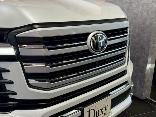 ランドクルーザー ZX 改良後モデル モデリスタエアロ リアエンターテインメント クールBOX 電動デフロック 寒冷地仕様 トノカバー ルーフレール JBLサウンドシステム ステアリングヒーター 純正ディスプレイオーディオ(21枚目)