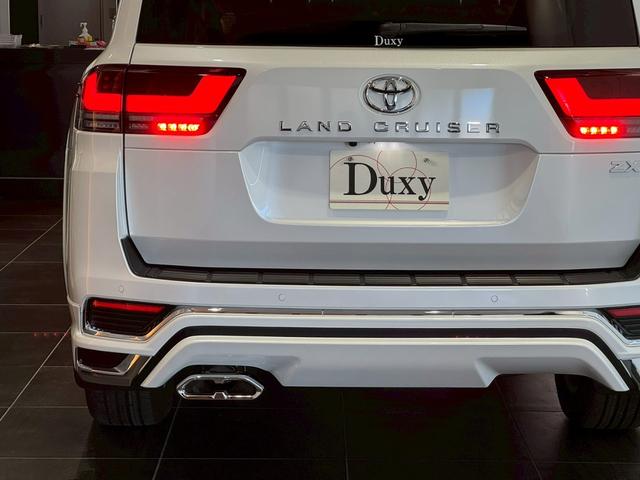 ランドクルーザー ZX 改良後モデル モデリスタエアロ リアエンターテインメント クールBOX 電動デフロック 寒冷地仕様 トノカバー ルーフレール JBLサウンドシステム ステアリングヒーター 純正ディスプレイオーディオ(32枚目)