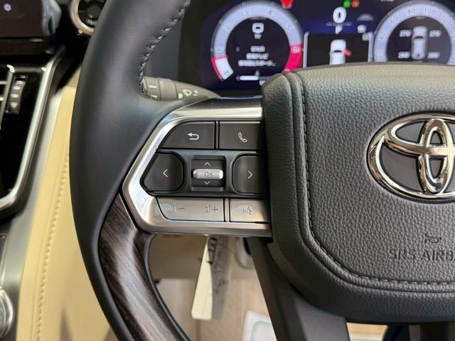 ランドクルーザー ZX 改良後モデル モデリスタエアロ リアエンターテインメント クールBOX 電動デフロック 寒冷地仕様 トノカバー ルーフレール JBLサウンドシステム ステアリングヒーター 純正ディスプレイオーディオ(55枚目)