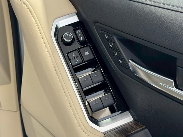 ランドクルーザー ZX 改良後モデル モデリスタエアロ リアエンターテインメント クールBOX 電動デフロック 寒冷地仕様 トノカバー ルーフレール JBLサウンドシステム ステアリングヒーター 純正ディスプレイオーディオ(74枚目)