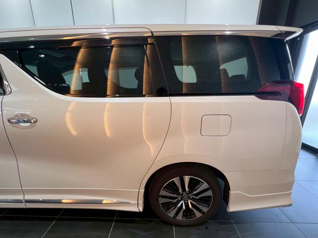 アルファード ２．５Ｓ　Ｃパッケージ　ツインムーンルーフ　アルパインナビ　モデリスタエアロ　デジタルミラー　ブラインドスポットモニター　後席モニター　ＥＴＣ　純正１８ＡＷ　パワーバックドア　パワースライド　シートヒーター＆シートクーラー（23枚目）