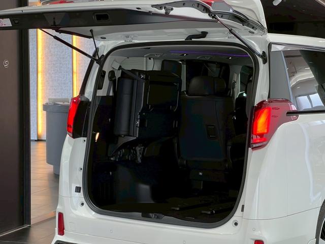 アルファード ２．５Ｓ　Ｃパッケージ　ツインムーンルーフ　アルパインナビ　モデリスタエアロ　デジタルミラー　ブラインドスポットモニター　後席モニター　ＥＴＣ　純正１８ＡＷ　パワーバックドア　パワースライド　シートヒーター＆シートクーラー（25枚目）