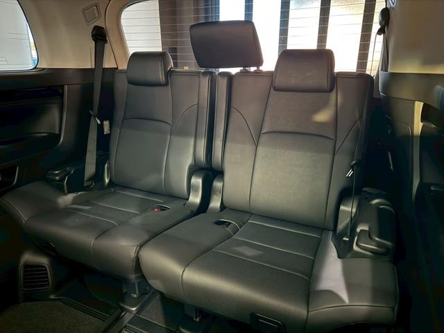 アルファード ２．５Ｓ　Ｃパッケージ　ツインムーンルーフ　アルパインナビ　モデリスタエアロ　デジタルミラー　ブラインドスポットモニター　後席モニター　ＥＴＣ　純正１８ＡＷ　パワーバックドア　パワースライド　シートヒーター＆シートクーラー（55枚目）