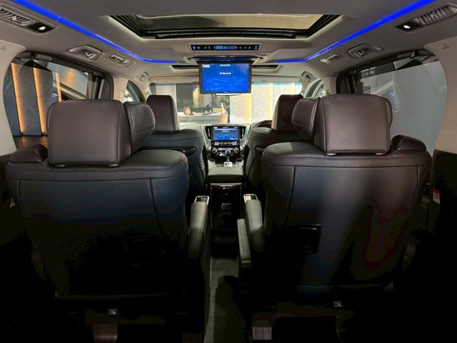 アルファード ２．５Ｓ　Ｃパッケージ　ツインムーンルーフ　アルパインナビ　モデリスタエアロ　デジタルミラー　ブラインドスポットモニター　後席モニター　ＥＴＣ　純正１８ＡＷ　パワーバックドア　パワースライド　シートヒーター＆シートクーラー（59枚目）