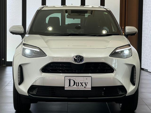 ヤリスクロス ハイブリッドZ 【トヨタチームメイト!ハンズフリーパワーバッグドア!!】パノラミックビューモニター アドバンスドパーク 8インチディスプレイオーディオ HDMI端子 ステアリングヒーター ブラインドスポットモニター(11枚目)