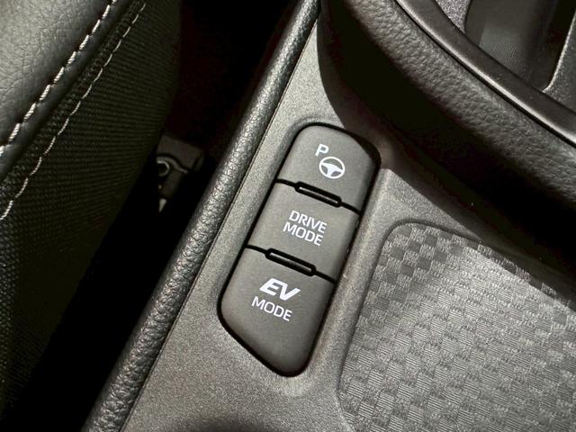 ヤリスクロス ハイブリッドZ 【トヨタチームメイト!ハンズフリーパワーバッグドア!!】パノラミックビューモニター アドバンスドパーク 8インチディスプレイオーディオ HDMI端子 ステアリングヒーター ブラインドスポットモニター(59枚目)