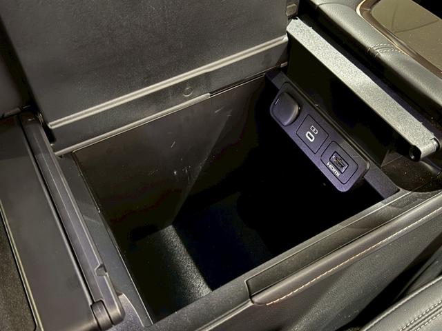 アルファードハイブリッド Z トヨタチームメイト カラーヘッドアップディスプレイ 左右独立サンルーフ スペアタイヤ パワーシート シートヒーター シートクーラー ビルトインETC メモリーシート パノラミックビューモニター(63枚目)