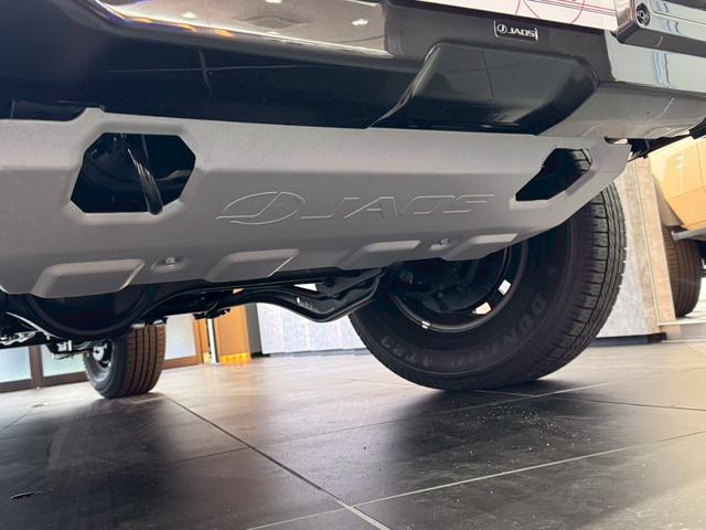 ランドクルーザー70 AX JAOSフロントバンパー LEDポジションランプ スペアタイヤカバー インテリアパネルキット JAOS リアアンダーカバー JAOSフロントアンダーカバー ドライブレコーダー ETC ナビ フルセグ(17枚目)