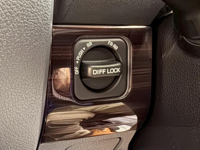 ランドクルーザー70 AX JAOSフロントバンパー LEDポジションランプ スペアタイヤカバー インテリアパネルキット JAOS リアアンダーカバー JAOSフロントアンダーカバー ドライブレコーダー ETC ナビ フルセグ(55枚目)