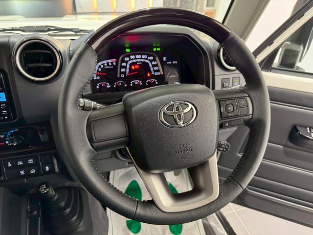 ランドクルーザー70 AX JAOSフロントバンパー LEDポジションランプ スペアタイヤカバー インテリアパネルキット JAOS リアアンダーカバー JAOSフロントアンダーカバー ドライブレコーダー ETC ナビ フルセグ(60枚目)