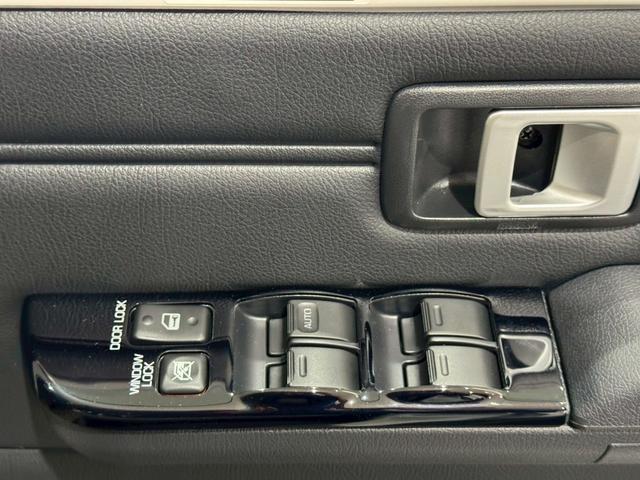 ランドクルーザー70 AX JAOSフロントバンパー LEDポジションランプ スペアタイヤカバー インテリアパネルキット JAOS リアアンダーカバー JAOSフロントアンダーカバー ドライブレコーダー ETC ナビ フルセグ(69枚目)