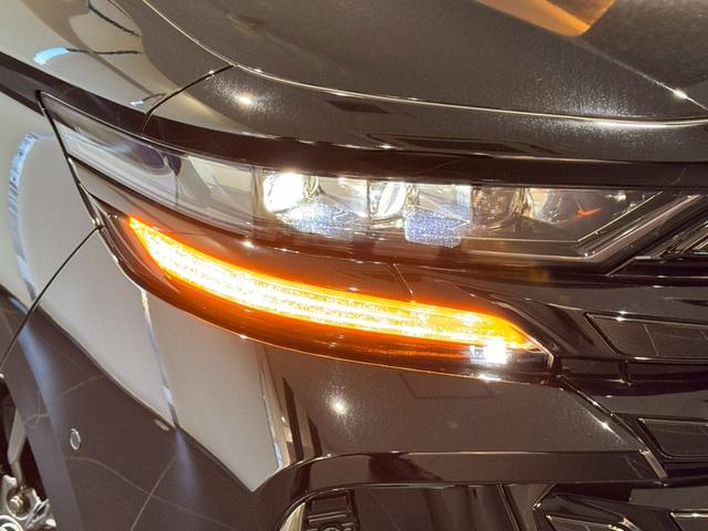 ヴェルファイアハイブリッド Z プレミア 内装茶革 モデリスタエアロ 13.2型後席モニター デジタルミラー スペアタイヤ 左右独立ムーンルーフ トヨタチームメイト 置くだけ充電 パノラミックビュー HDMI端子 HUD BSM ETC2.0(19枚目)