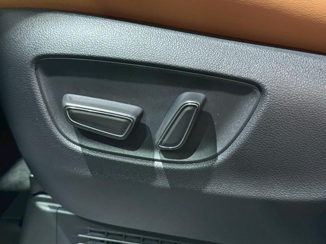 ヴェルファイアハイブリッド Z プレミア 内装茶革 モデリスタエアロ 13.2型後席モニター デジタルミラー スペアタイヤ 左右独立ムーンルーフ トヨタチームメイト 置くだけ充電 パノラミックビュー HDMI端子 HUD BSM ETC2.0(54枚目)