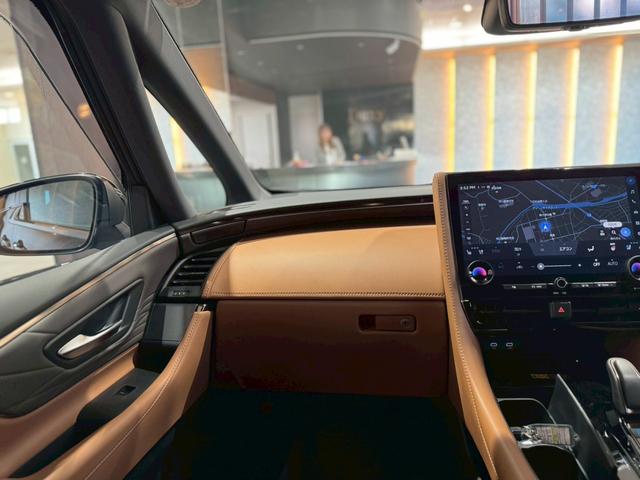 ヴェルファイアハイブリッド Z プレミア 内装茶革 モデリスタエアロ 13.2型後席モニター デジタルミラー スペアタイヤ 左右独立ムーンルーフ トヨタチームメイト 置くだけ充電 パノラミックビュー HDMI端子 HUD BSM ETC2.0(59枚目)