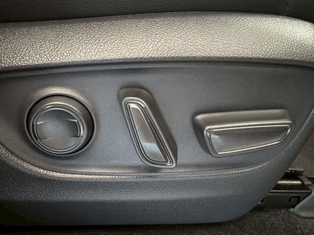 ランドクルーザー２５０ ＶＸ　丸目ヘッドライト　モデリスタパッケージ　モデリスタシグネチャーイルミブレードモデリスタリヤスポイラー　モデリスタオーバーフェンダー　ルーフレール　サンルーフ　ビルトインＥＴＣ　トヨタチームメイト（38枚目）