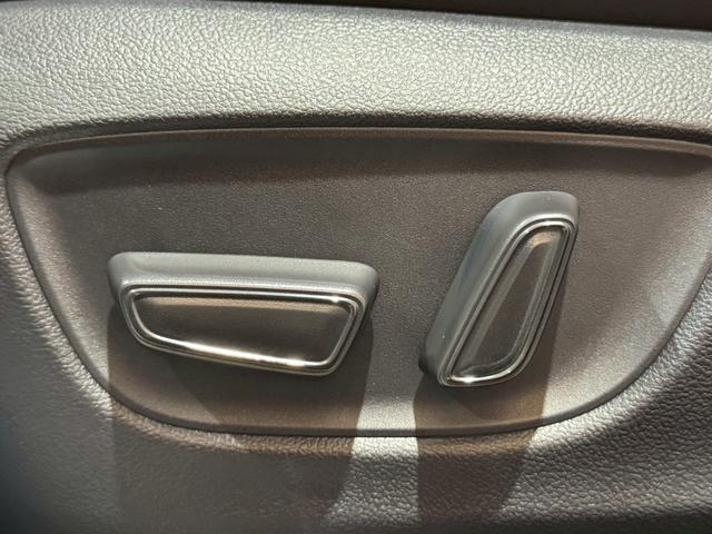 ハリアーハイブリッド Z レザーパッケージ・ナイトシェード パノラマルーフ パノラミックビューモニター シートヒーター シートクーラー ヘッドアップディスプレイ ブラインドスポットモニター ビルトインETC JBLサウンド アダプティブハイビーム RDA(44枚目)