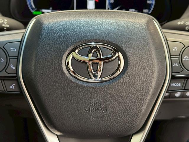 ハリアーハイブリッド Z レザーパッケージ・ナイトシェード パノラマルーフ 寒冷地仕様 シートヒーター シートクーラー パノラミックビューモニターデジタルインナーミラー パワーバックドア 置くだけ充電 ビルトインETC オートハイビームAC100Vコンセント(50枚目)